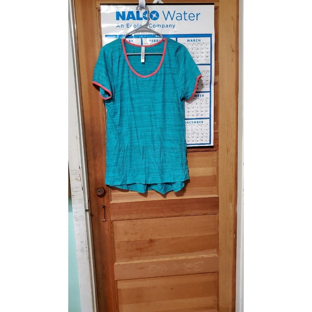 Lularoe Classic T